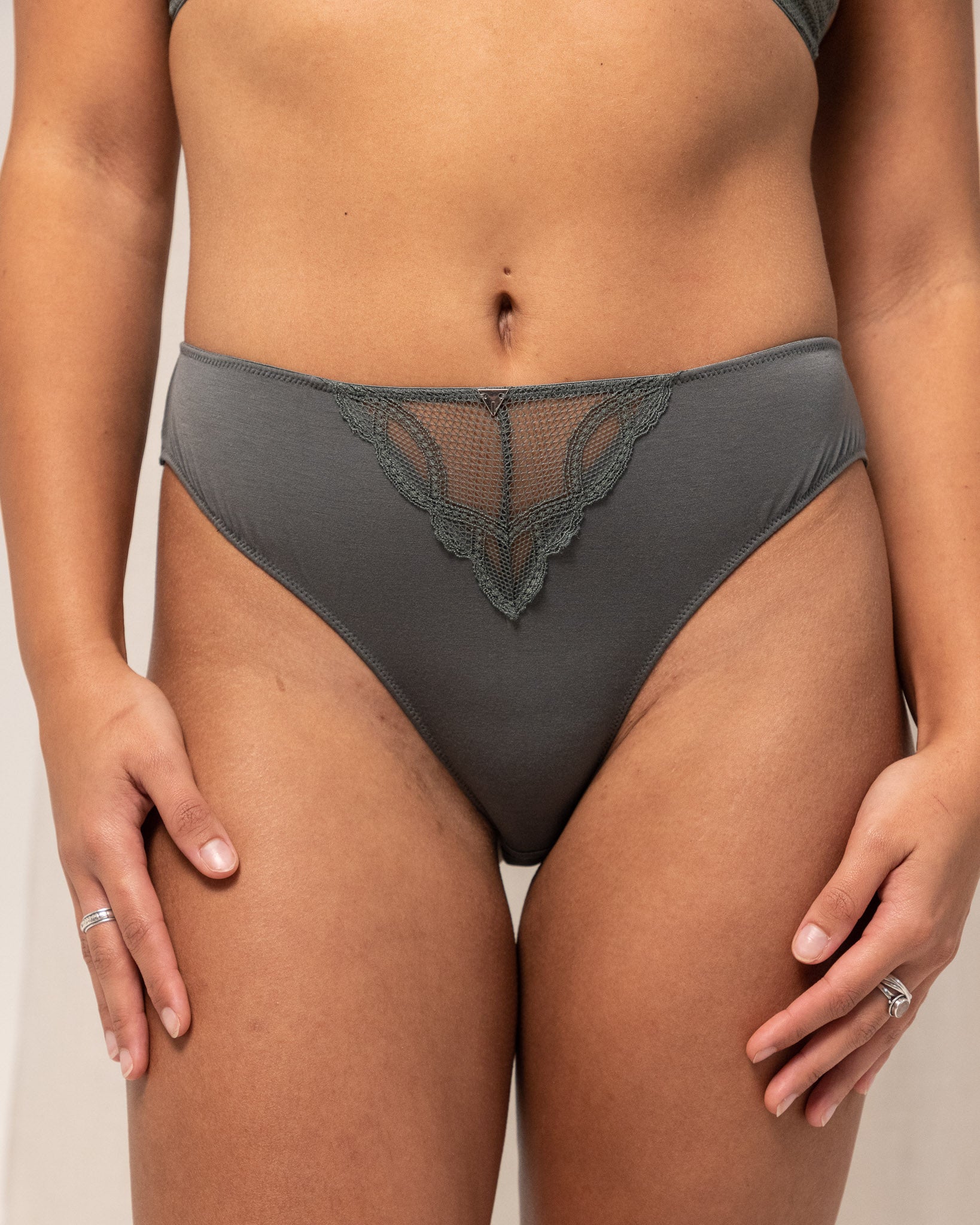 Boa Brief in Olive
