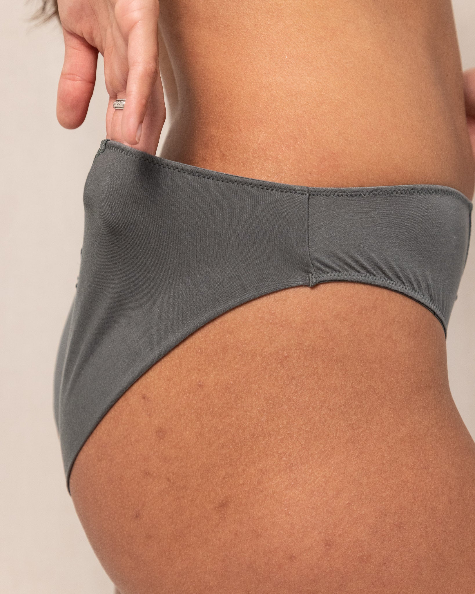 Boa Brief in Olive