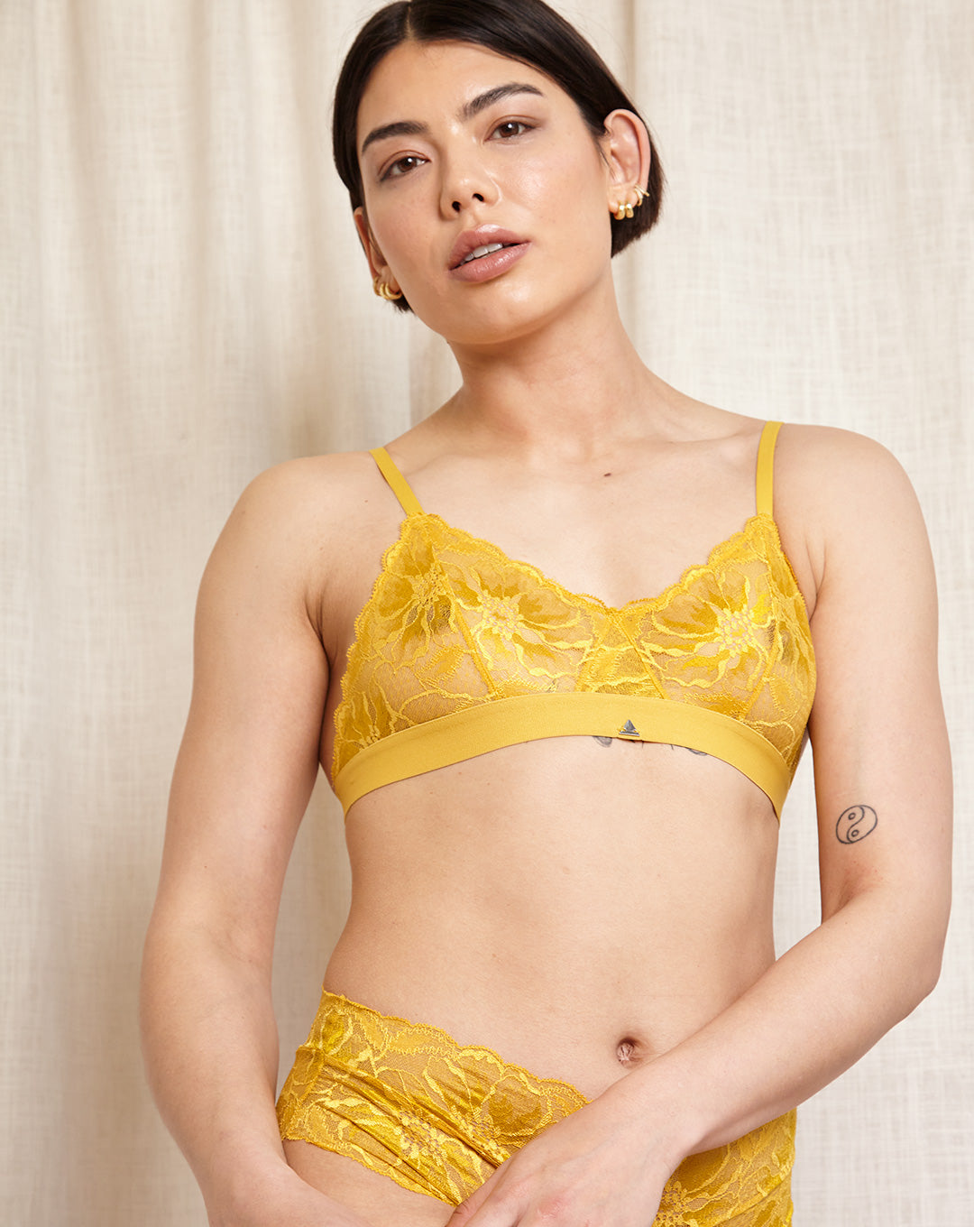 Al Fresco X Bra in Mustard X Bra Fashion