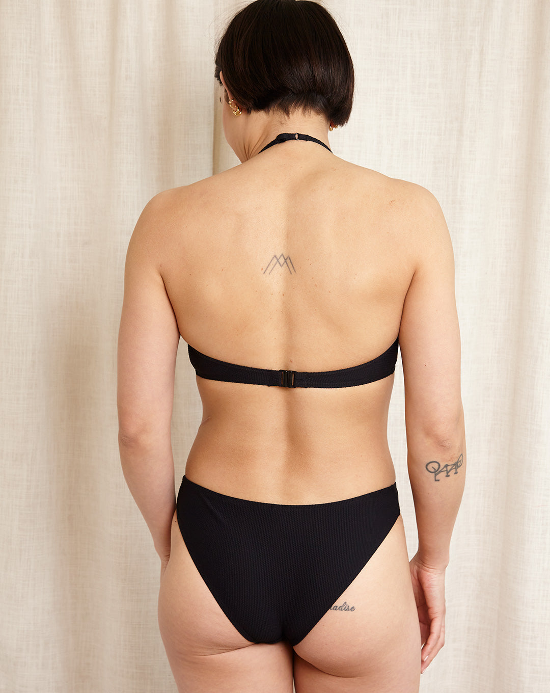 Get Wet X Bikini Top in Black X Bikini Fashion