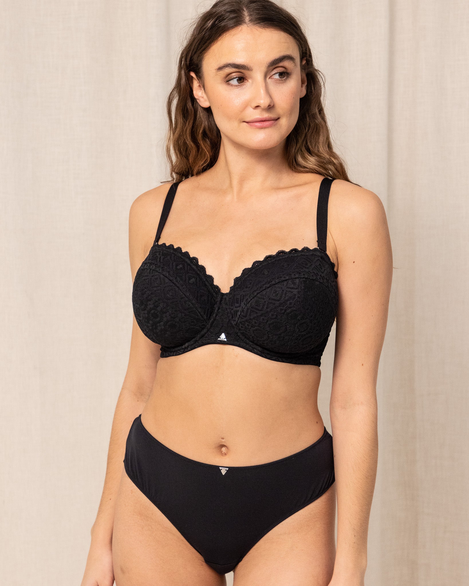 No Doubt Z Bra in Black Z Bra Fashion