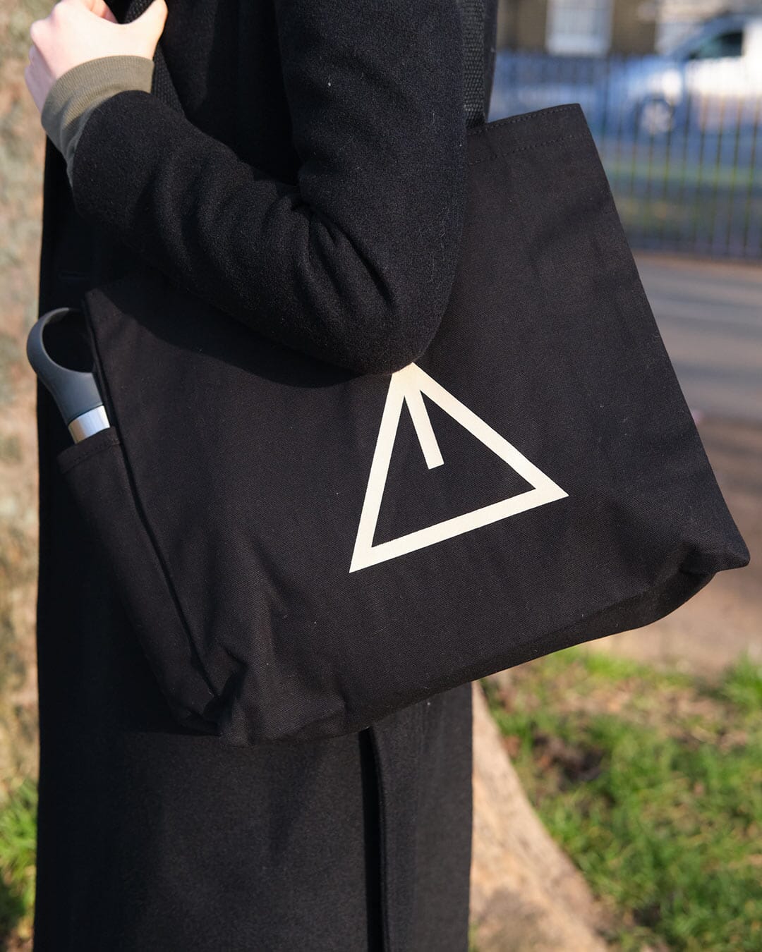 Beija Tote Bag in Black Accessories Beija London 
