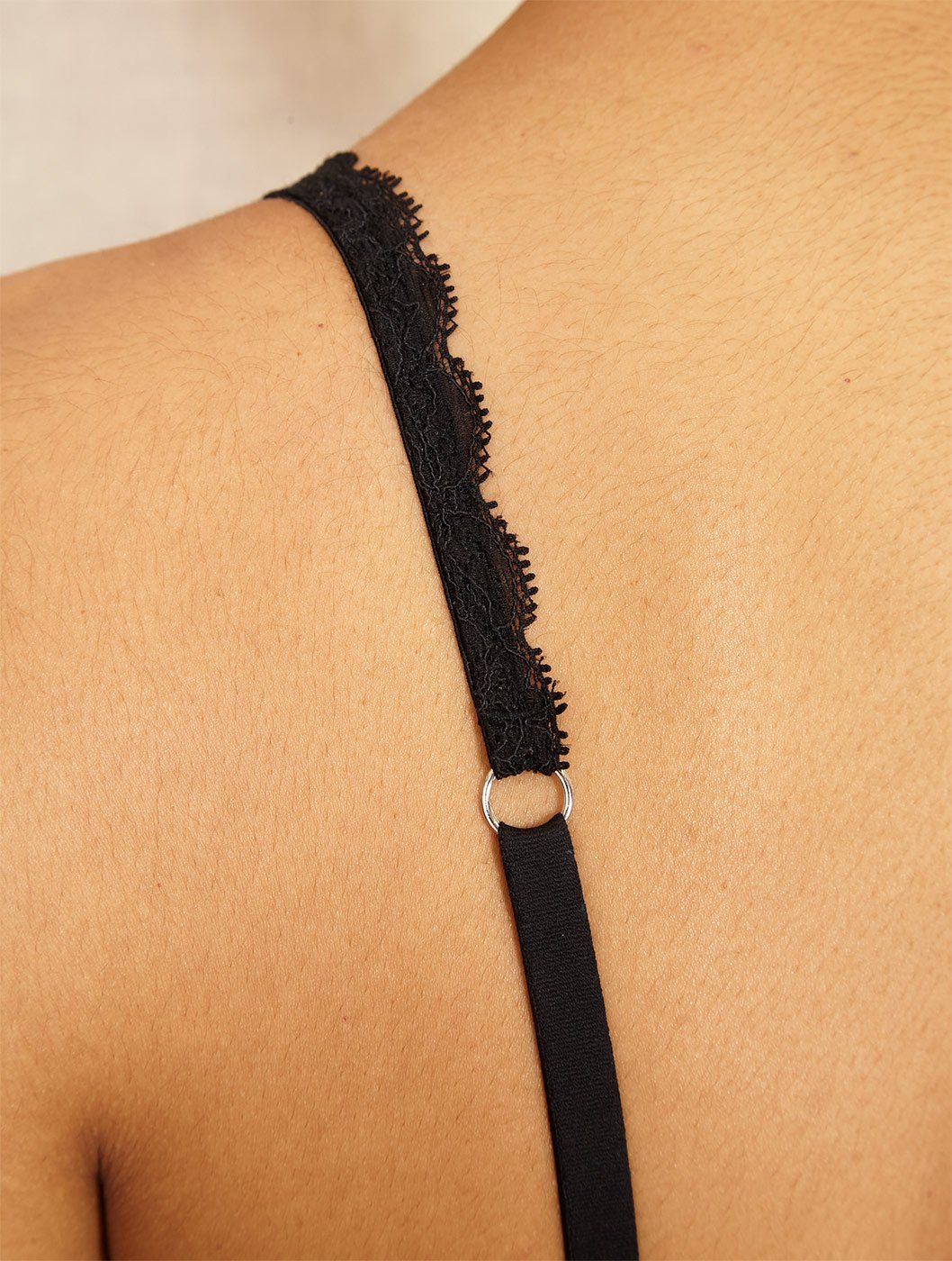 A wireless, soft cup bralette in luxe dense Italian tricot. This t-shirt bra is smooth under clothes. Available in AA-C Cup